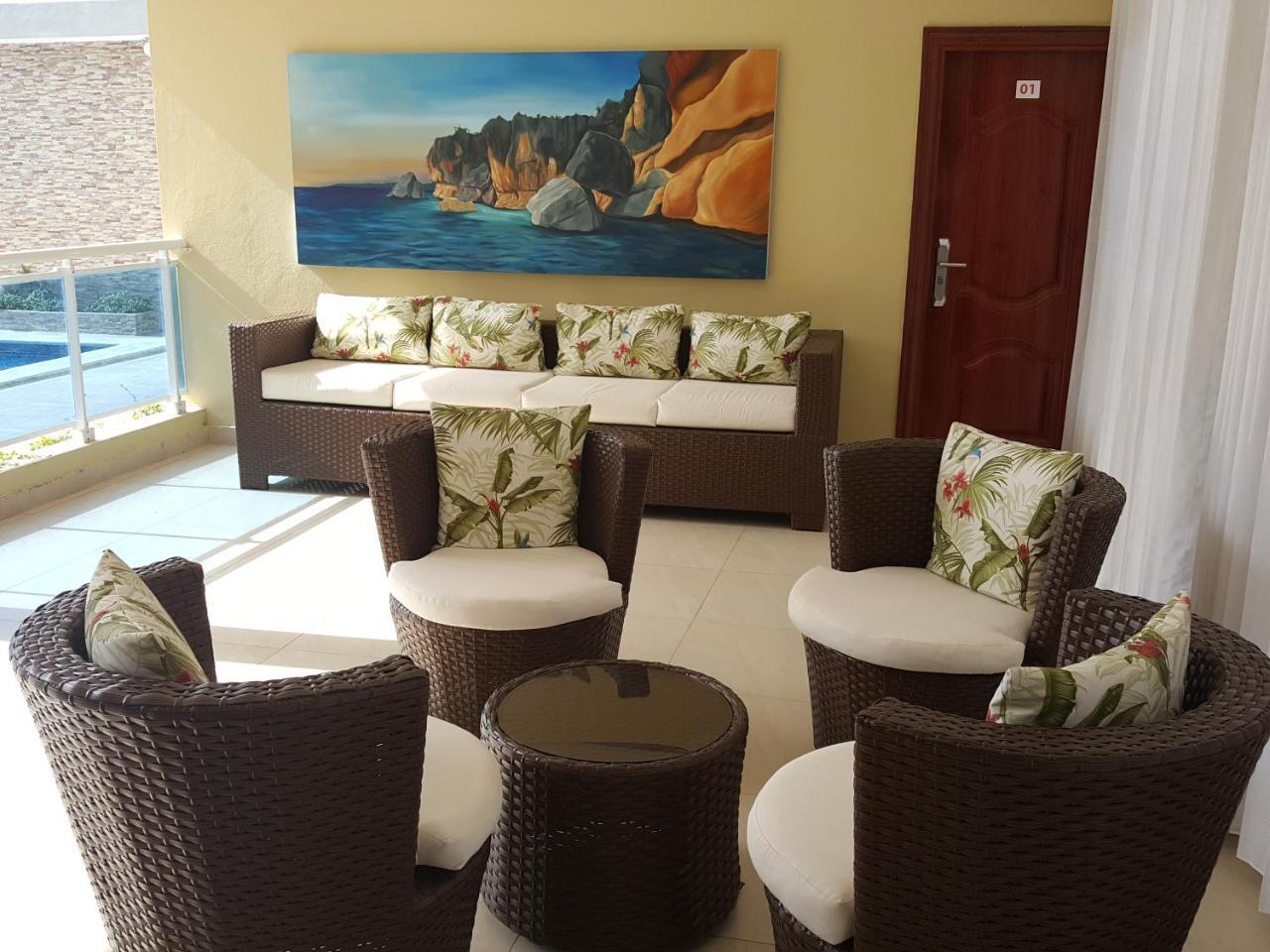 Alba Coral Hotel Pedernales Exterior photo